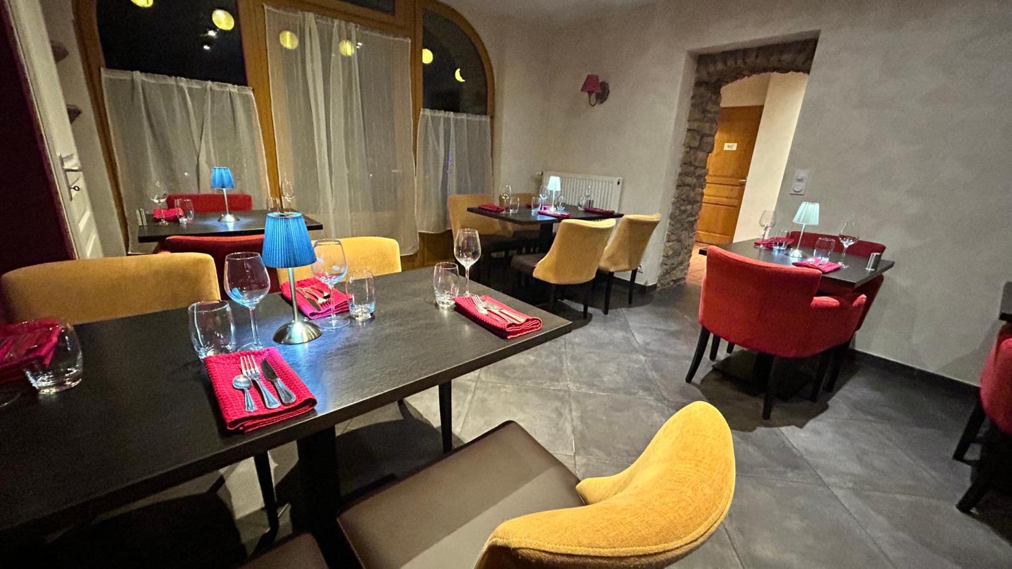 Le D'Tour Gourmand Bed & Breakfast Toulouse-le-Chateau Bagian luar foto