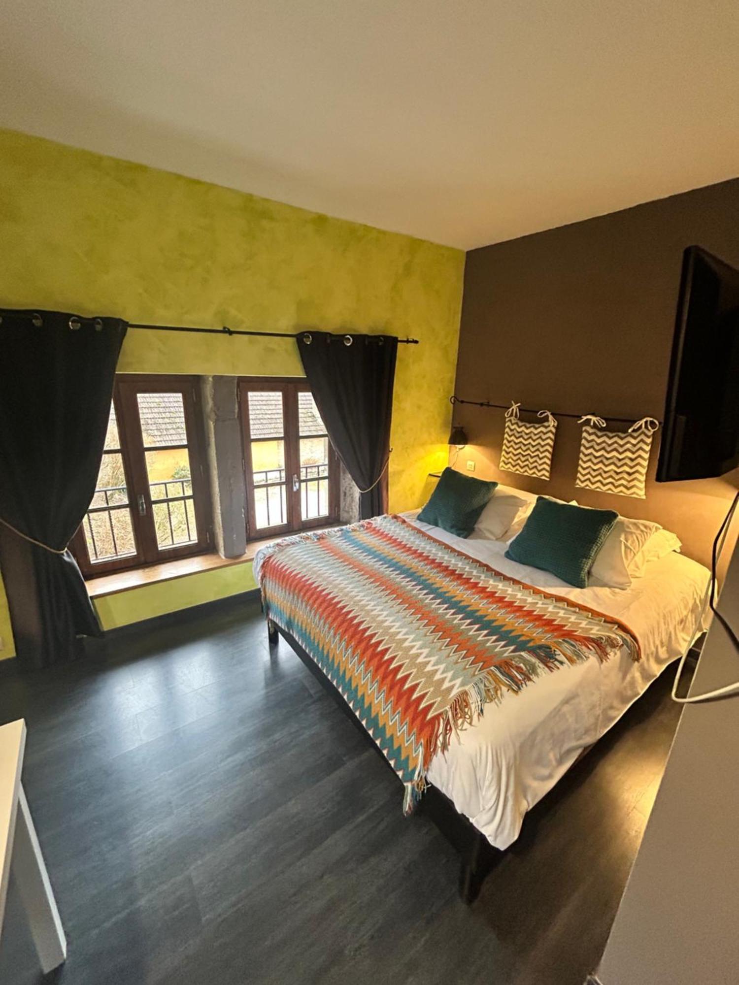 Le D'Tour Gourmand Bed & Breakfast Toulouse-le-Chateau Bagian luar foto