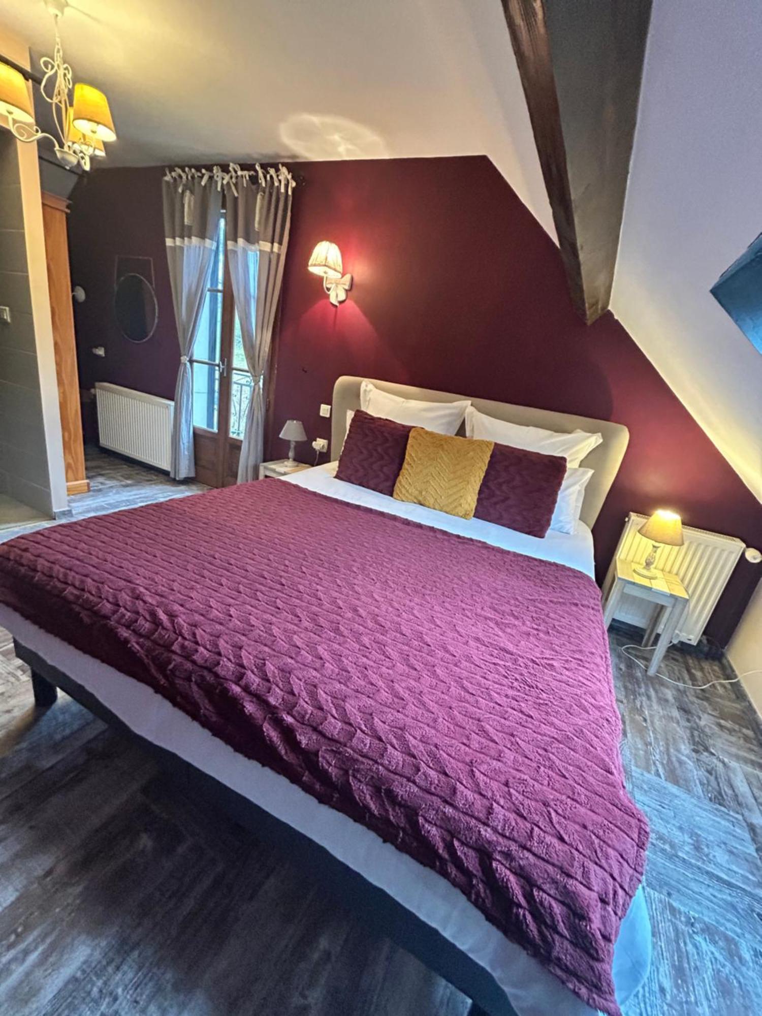 Le D'Tour Gourmand Bed & Breakfast Toulouse-le-Chateau Bagian luar foto