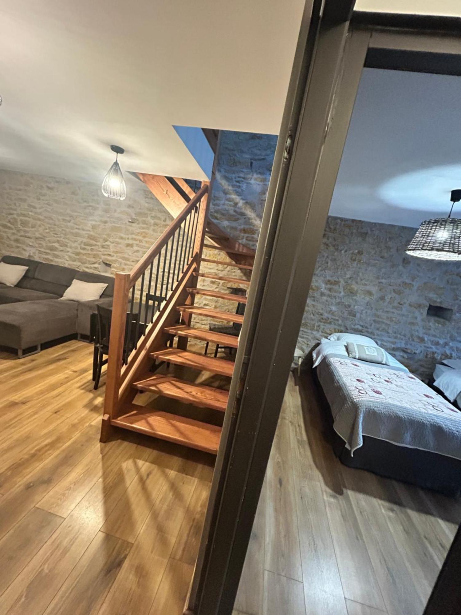Le D'Tour Gourmand Bed & Breakfast Toulouse-le-Chateau Bagian luar foto